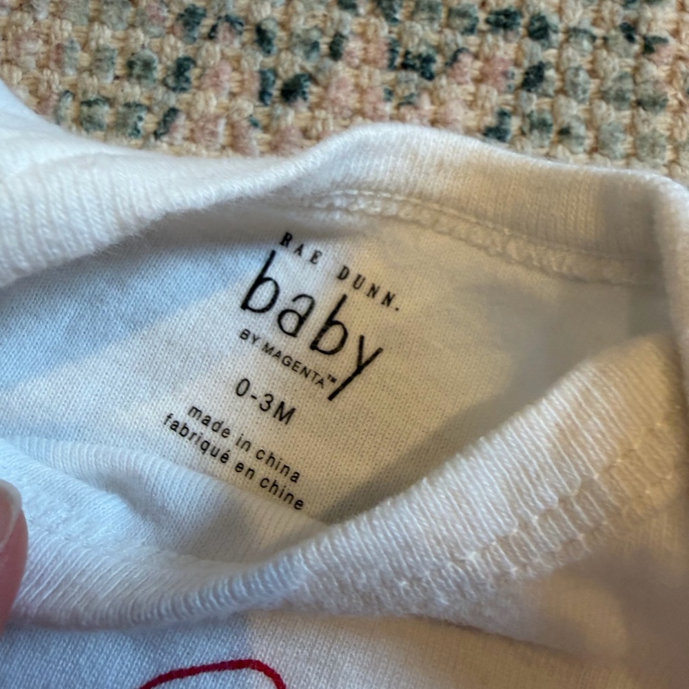 Christmas Onesies & Sleeper Bundle – 0–3 Months, Good Condition - Picture 6 of 12